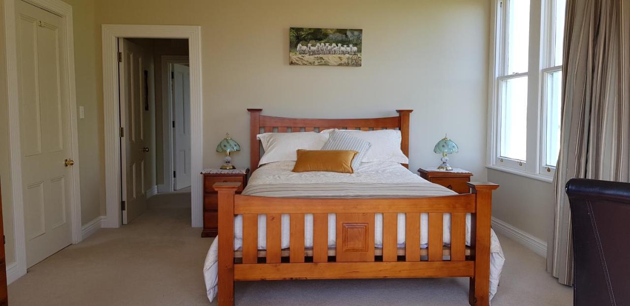 Estancia Farm Stay Masterton Bagian luar foto