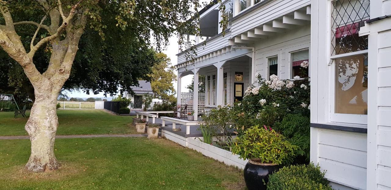 Estancia Farm Stay Masterton Bagian luar foto