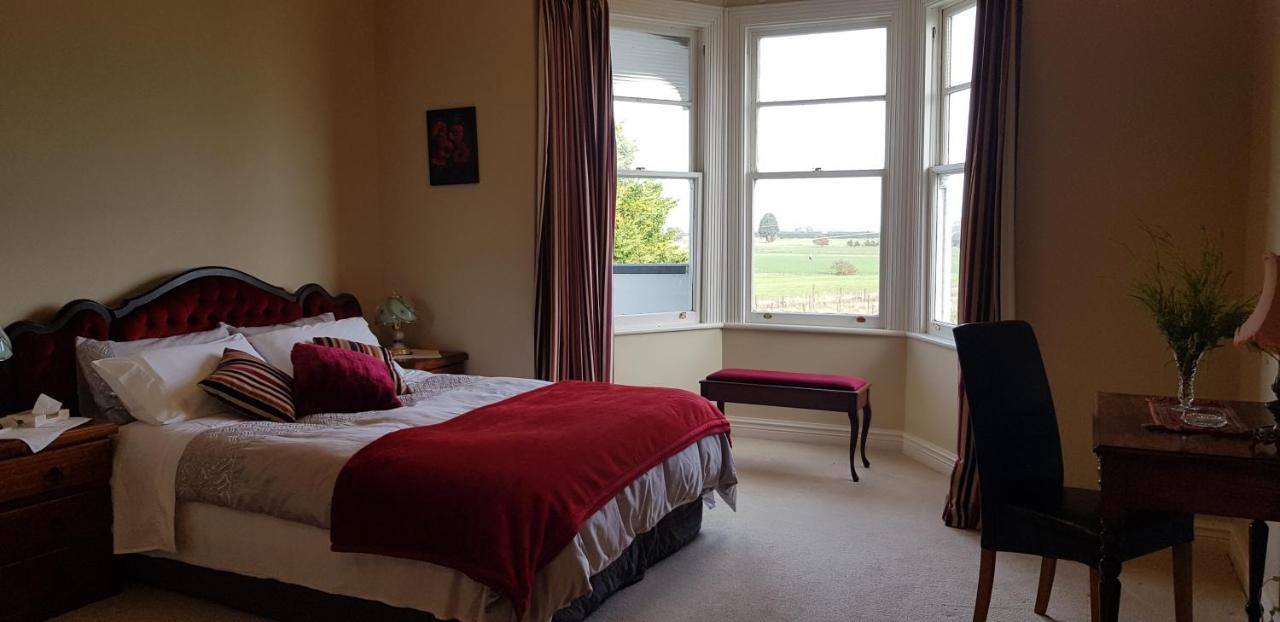 Estancia Farm Stay Masterton Bagian luar foto
