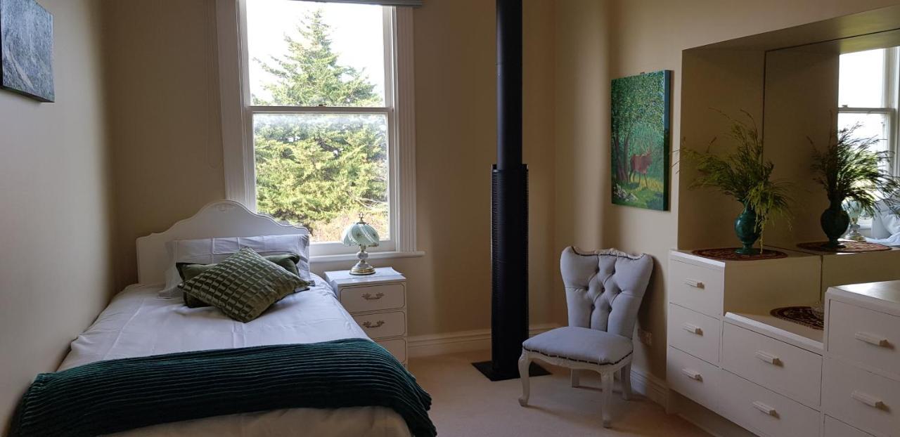 Estancia Farm Stay Masterton Bagian luar foto